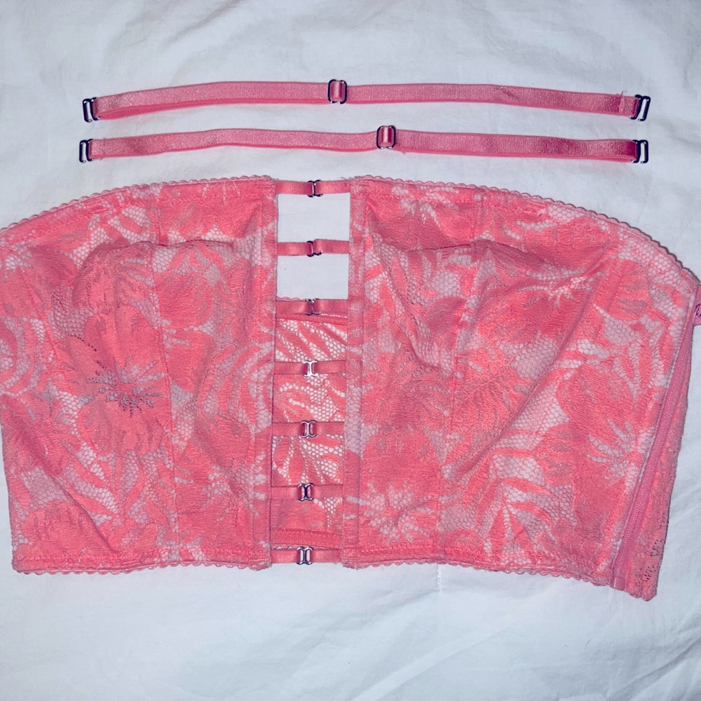 Victoria Secrets Corset w/ removable straps NWOT